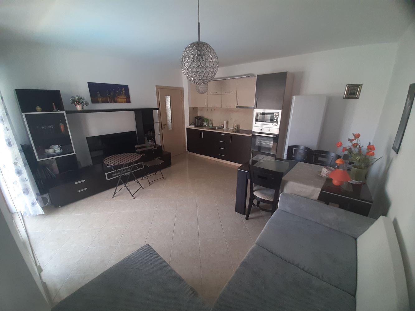 Обзаведен апартамент в комплекс за целогодишно живеене в Равда Обзаведен апартамент в комплекс за целогодишно живеене в Равда