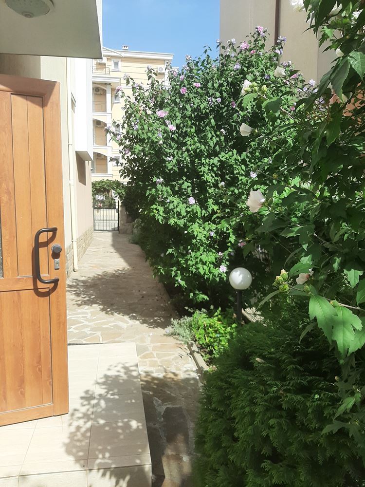 Обзаведен апартамент в комплекс за целогодишно живеене в Равда Обзаведен апартамент в комплекс за целогодишно живеене в Равда