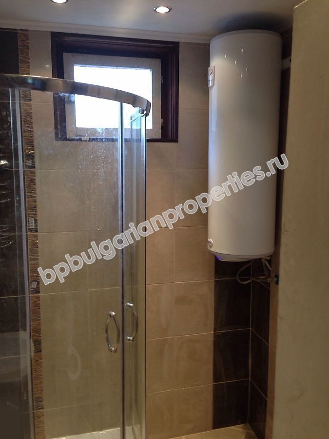 Реновирана двуетажна къща за продажба в село в Странджа планина Реновирана двуетажна къща за продажба в село в Странджа планина