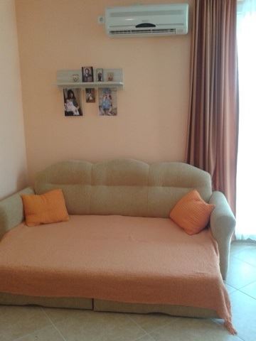 Обзаведено студио в жилищен комплекс близо до морето и центъра на Равда Обзаведено студио в жилищен комплекс близо до морето и центъра на Равда