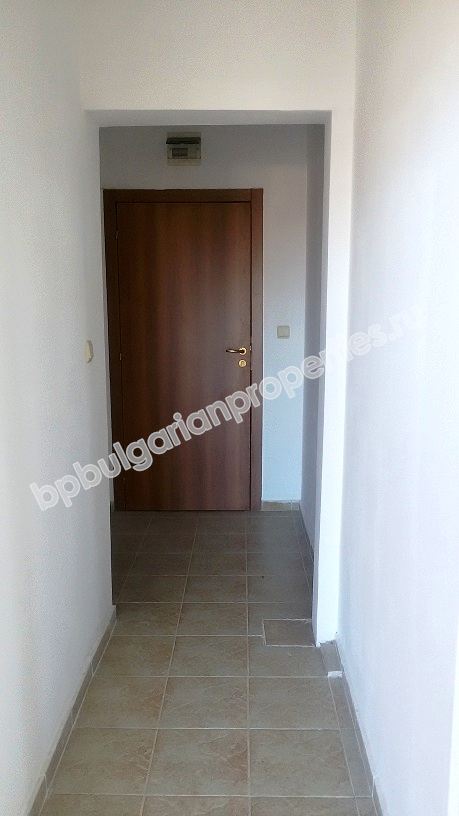 Двустаен апартамент до плажа с изглед море за продажба в курорта Равда Двустаен апартамент до плажа с изглед море за продажба в курорта Равда