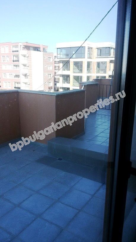 Двустаен апартамент до плажа с изглед море за продажба в курорта Равда Двустаен апартамент до плажа с изглед море за продажба в курорта Равда