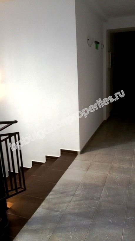 Двустаен апартамент до плажа с изглед море за продажба в курорта Равда Двустаен апартамент до плажа с изглед море за продажба в курорта Равда