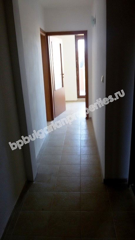 Двустаен апартамент до плажа с изглед море за продажба в курорта Равда Двустаен апартамент до плажа с изглед море за продажба в курорта Равда