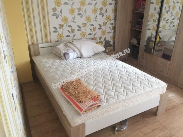 Двуетажна къща в спокоен зелен квартал на Бургас Двуетажна къща в спокоен зелен квартал на Бургас