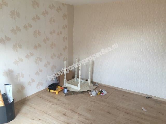 Двуетажна къща в спокоен зелен квартал на Бургас Двуетажна къща в спокоен зелен квартал на Бургас