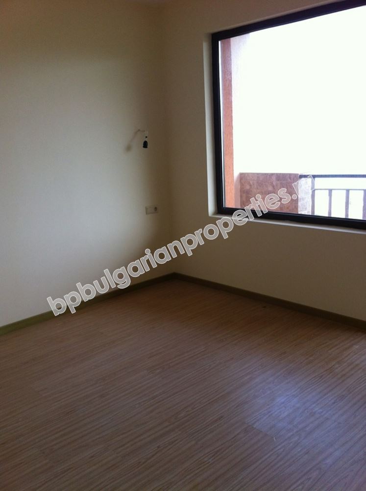 Изгодна препродажба! Нов апартамент с гледка море в Златни Пясъци Изгодна препродажба! Нов апартамент с гледка море в Златни Пясъци