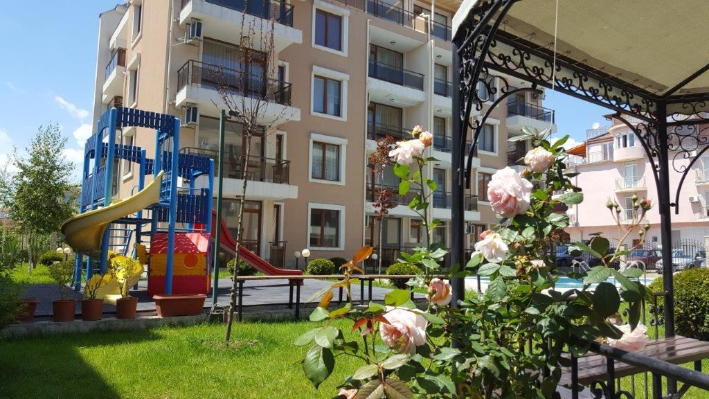 За лятна почивка бзаведен двустаен апартамент близо до морето За лятна почивка бзаведен двустаен апартамент близо до морето