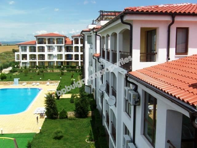 Едноспален мебелиран апартамент близо до плажа за продажба в курорта Равда Едноспален мебелиран апартамент близо до плажа за продажба в курорта Равда