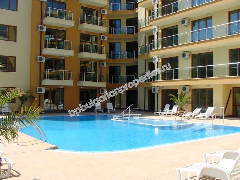 Мебелирано студио за продажба в курорта Слънчев Бряг Мебелирано студио за продажба в курорта Слънчев Бряг