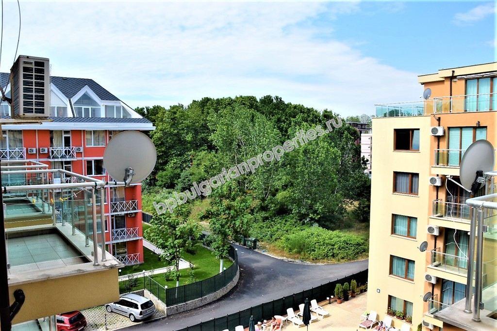 Мебелирано студио за продажба в курорта Слънчев Бряг Мебелирано студио за продажба в курорта Слънчев Бряг