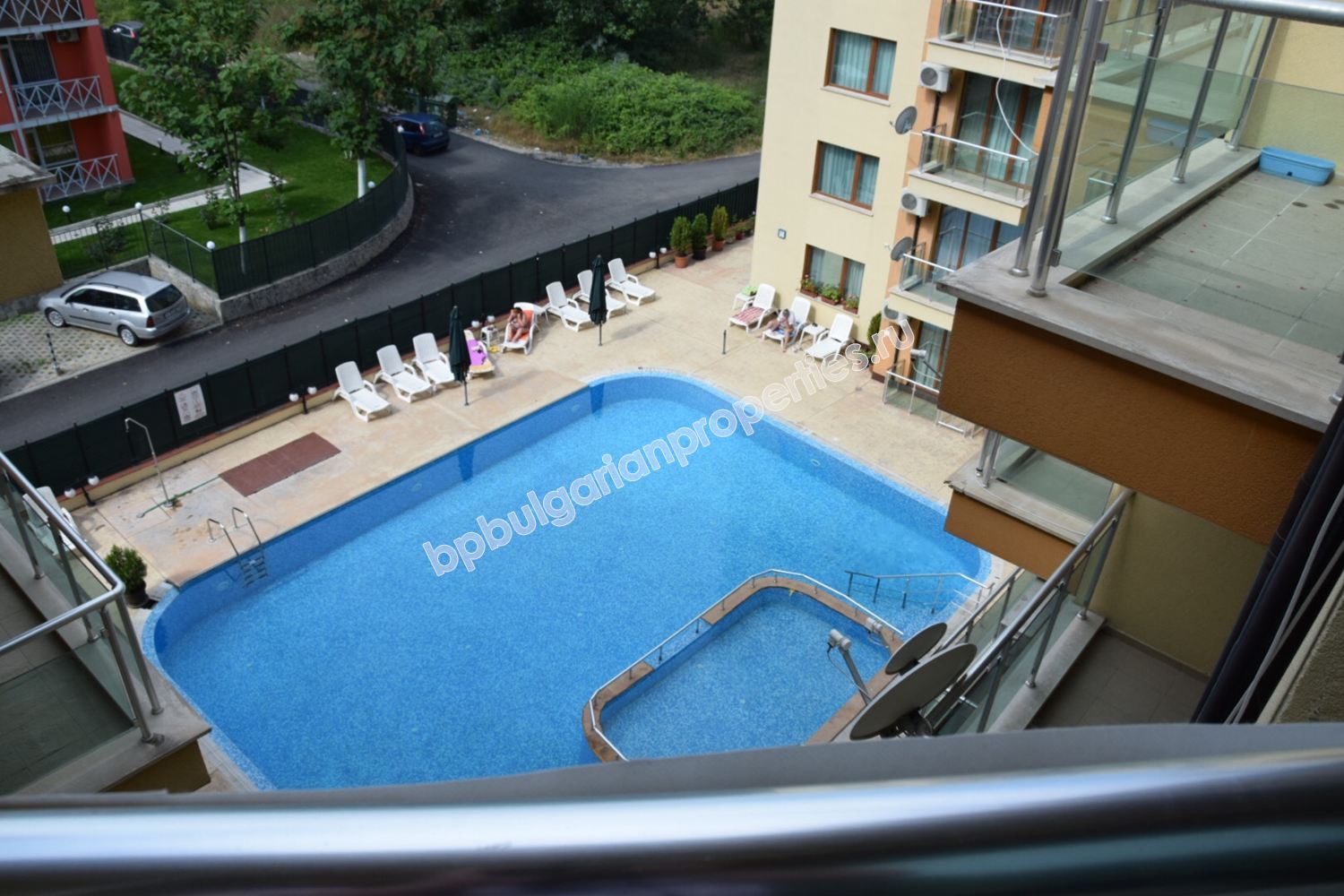 Мебелирано студио за продажба в курорта Слънчев Бряг Мебелирано студио за продажба в курорта Слънчев Бряг