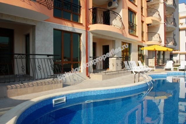 Едноспален мебелиран апартамент за продажба близо до морето в Свети Влас Едноспален мебелиран апартамент за продажба близо до морето в Свети Влас