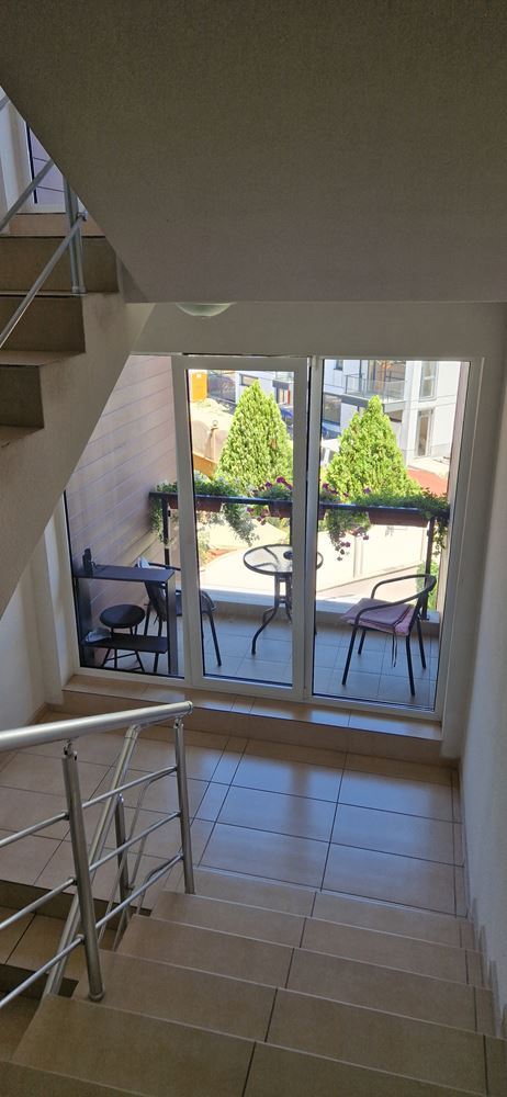 Обзаведен двустаен апартамент на 100 метра от морето в Равда Обзаведен двустаен апартамент на 100 метра от морето в Равда