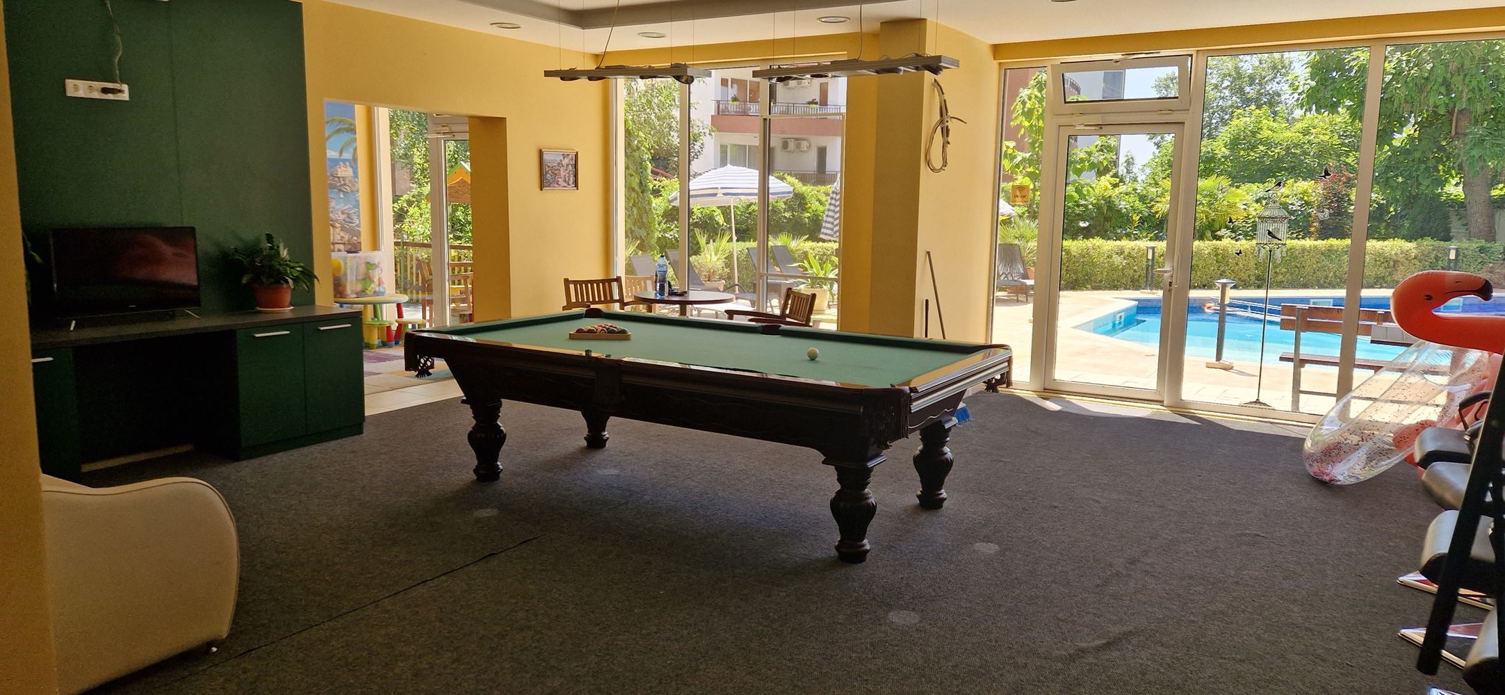 Обзаведен двустаен апартамент на 100 метра от морето в Равда Обзаведен двустаен апартамент на 100 метра от морето в Равда