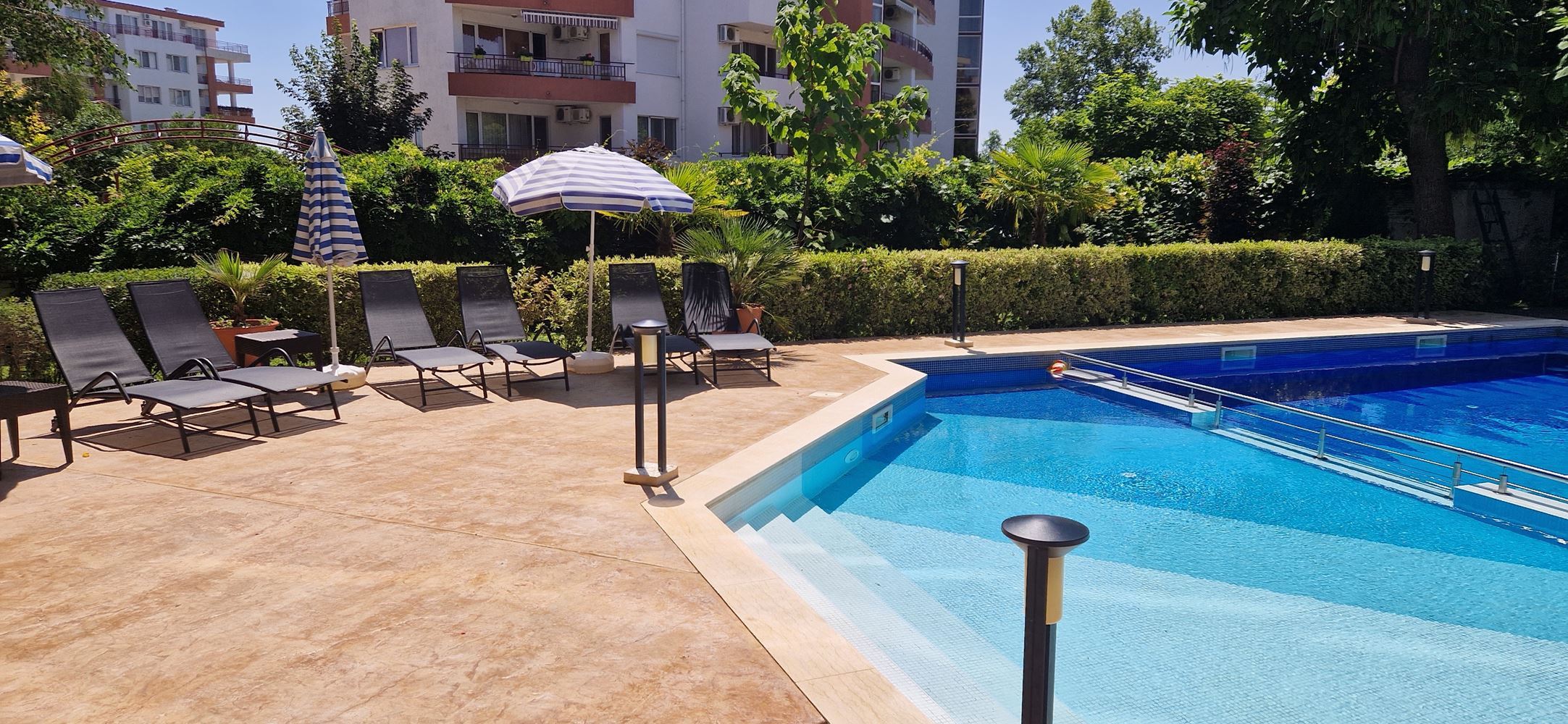 Обзаведен двустаен апартамент на 100 метра от морето в Равда Обзаведен двустаен апартамент на 100 метра от морето в Равда