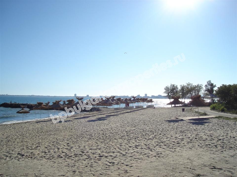 Продава луксозни апартаменти в Свети Влас Продава луксозни апартаменти в Свети Влас