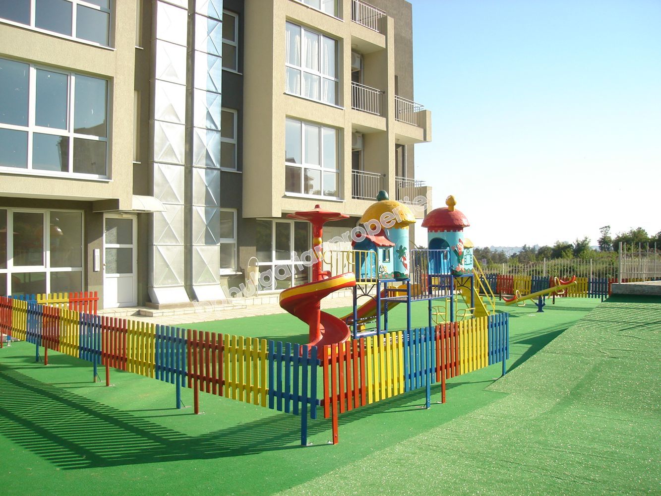 Продава луксозни апартаменти в Свети Влас Продава луксозни апартаменти в Свети Влас