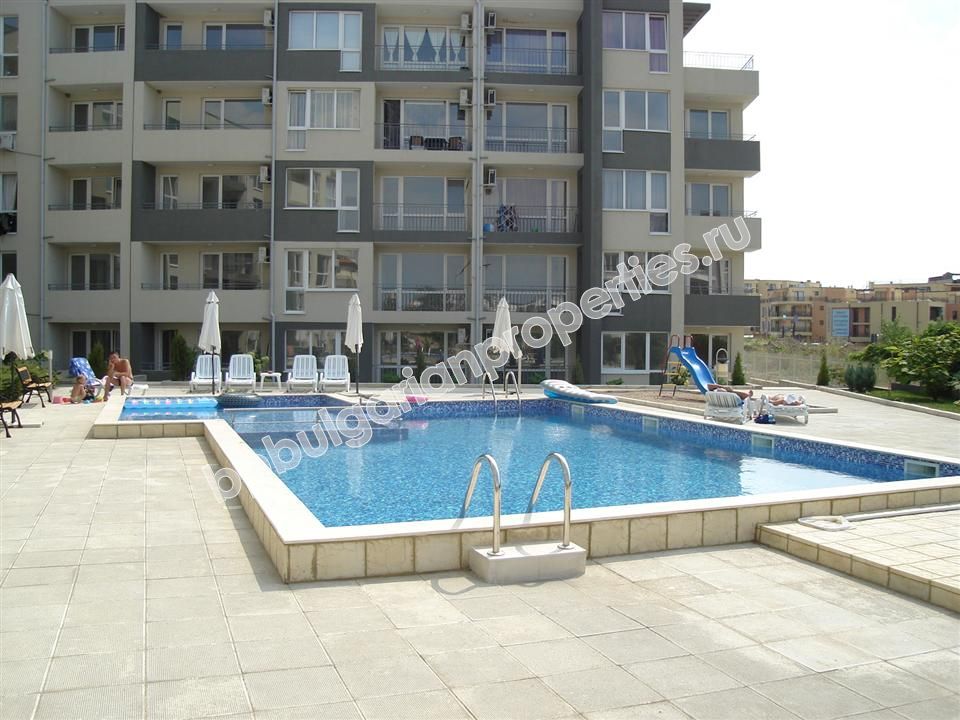 Продава луксозни апартаменти в Свети Влас Продава луксозни апартаменти в Свети Влас