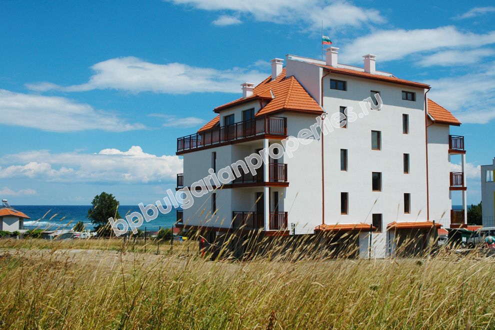 Луксозни апартаменти на брега на морето за продажба в курорта Лозенец Луксозни апартаменти на брега на морето за продажба в курорта Лозенец