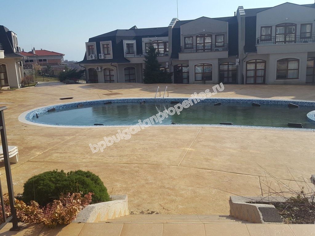 Мебелиран двуспален апартамент за продажба близо до курорта Слънчев Бряг Мебелиран двуспален апартамент за продажба близо до курорта Слънчев Бряг