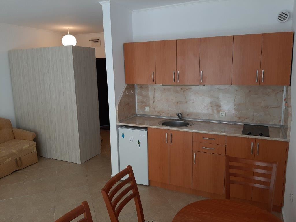 Евтино студио без такса поддръжка близо до морето в Равда Евтино студио без такса поддръжка близо до морето в Равда