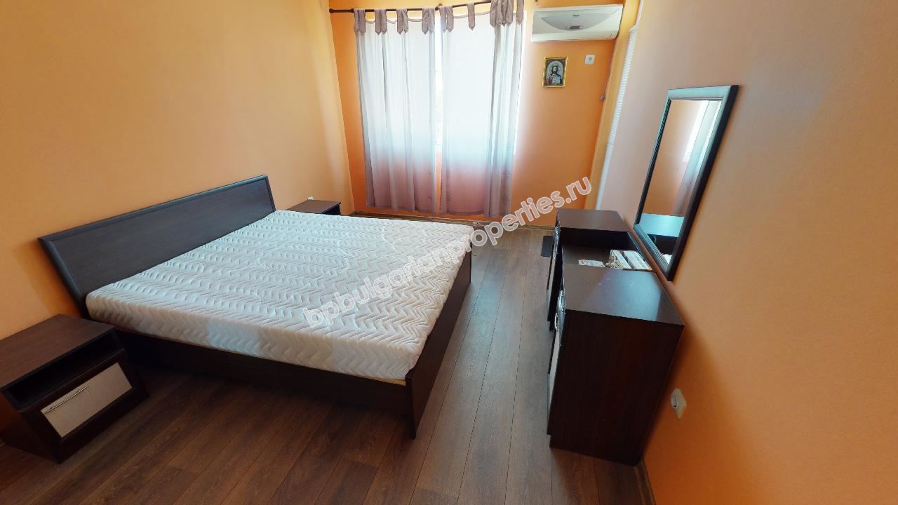 Двуетажна къща с три спални близо до Бургас Двуетажна къща с три спални близо до Бургас