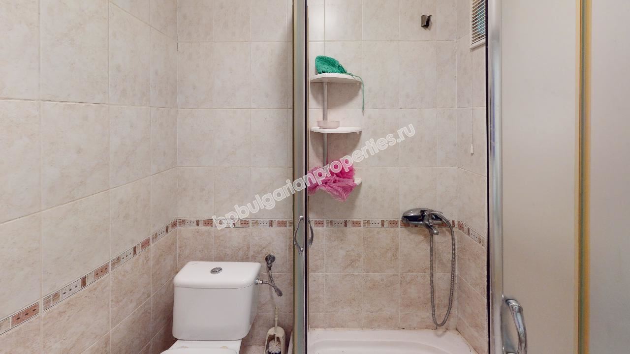 Двуетажна къща с три спални близо до Бургас Двуетажна къща с три спални близо до Бургас