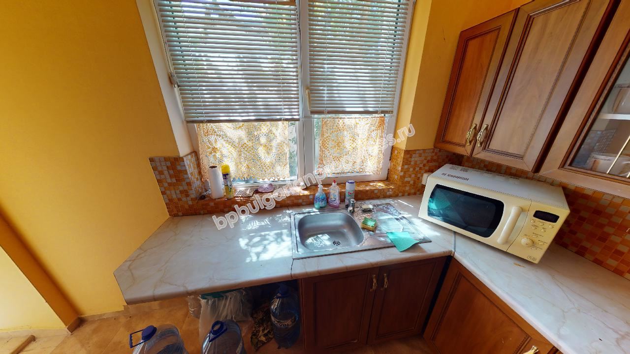 Двуетажна къща с три спални близо до Бургас Двуетажна къща с три спални близо до Бургас