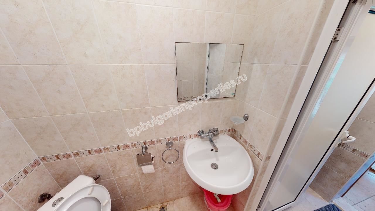 Двуетажна къща с три спални близо до Бургас Двуетажна къща с три спални близо до Бургас