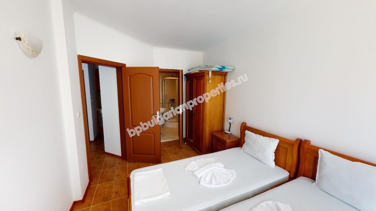 Обзаведена къща-таунхаус в затворен комплекс близо до морето Обзаведена къща-таунхаус в затворен комплекс близо до морето