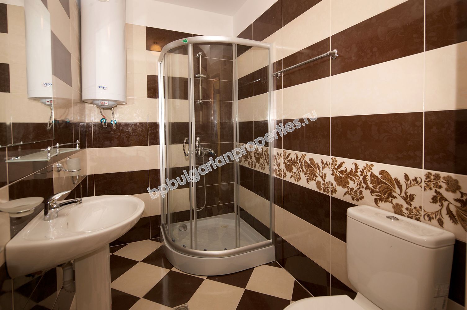 Апартаменти за продажба в нов комплекс близо до плажа в Слънчев Бряг Апартаменти за продажба в нов комплекс близо до плажа в Слънчев Бряг