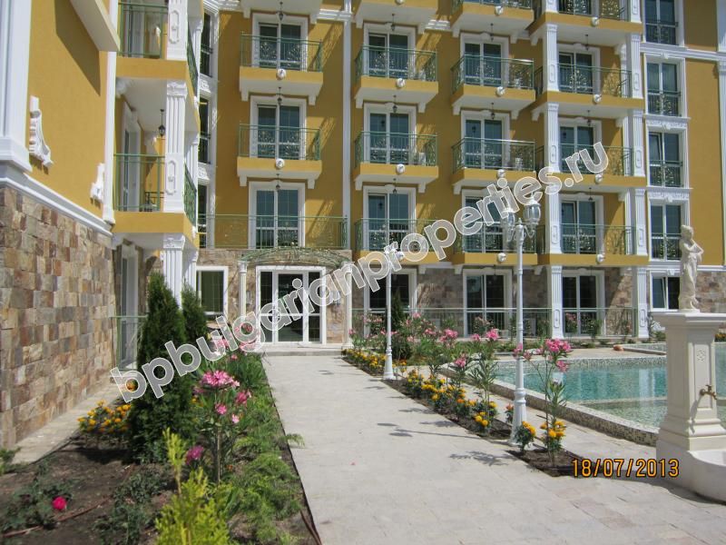 Апартаменти за продажба в нов комплекс близо до плажа в Слънчев Бряг Апартаменти за продажба в нов комплекс близо до плажа в Слънчев Бряг