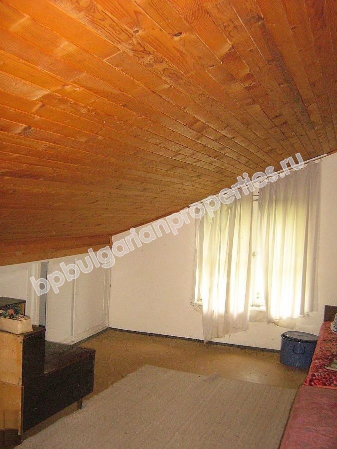 Триетажна къща в с. Съдиево Триетажна къща в с. Съдиево