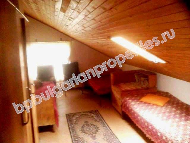 Триетажна къща в с. Съдиево Триетажна къща в с. Съдиево