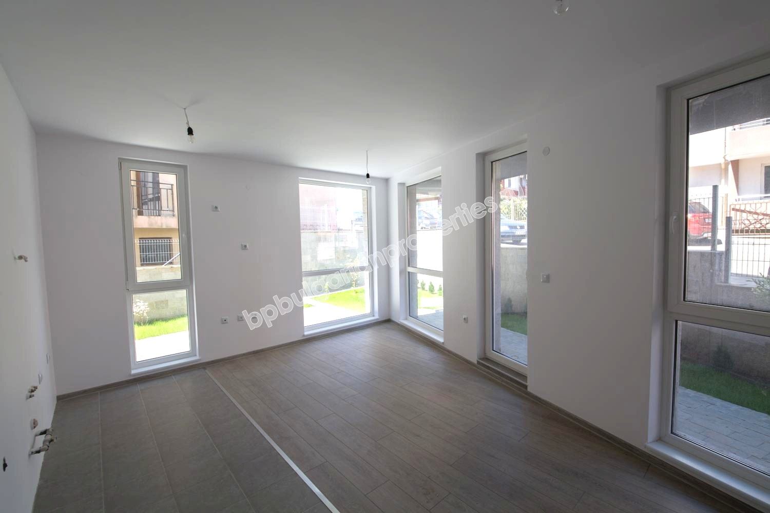 Луксозни апартаменти за продаване в нова жилищна сграда в град Созопол Луксозни апартаменти за продаване в нова жилищна сграда в град Созопол