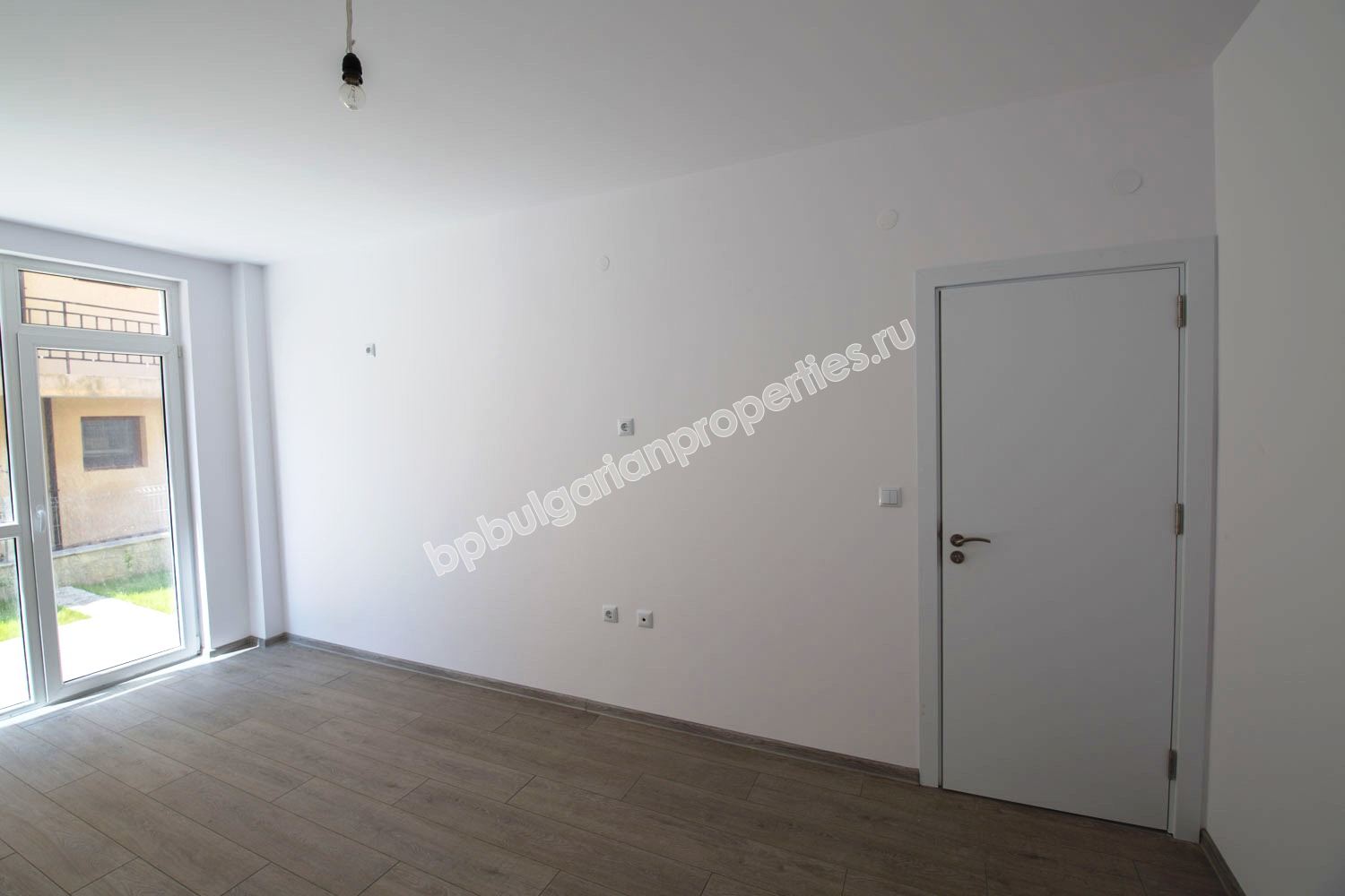 Луксозни апартаменти за продаване в нова жилищна сграда в град Созопол Луксозни апартаменти за продаване в нова жилищна сграда в град Созопол