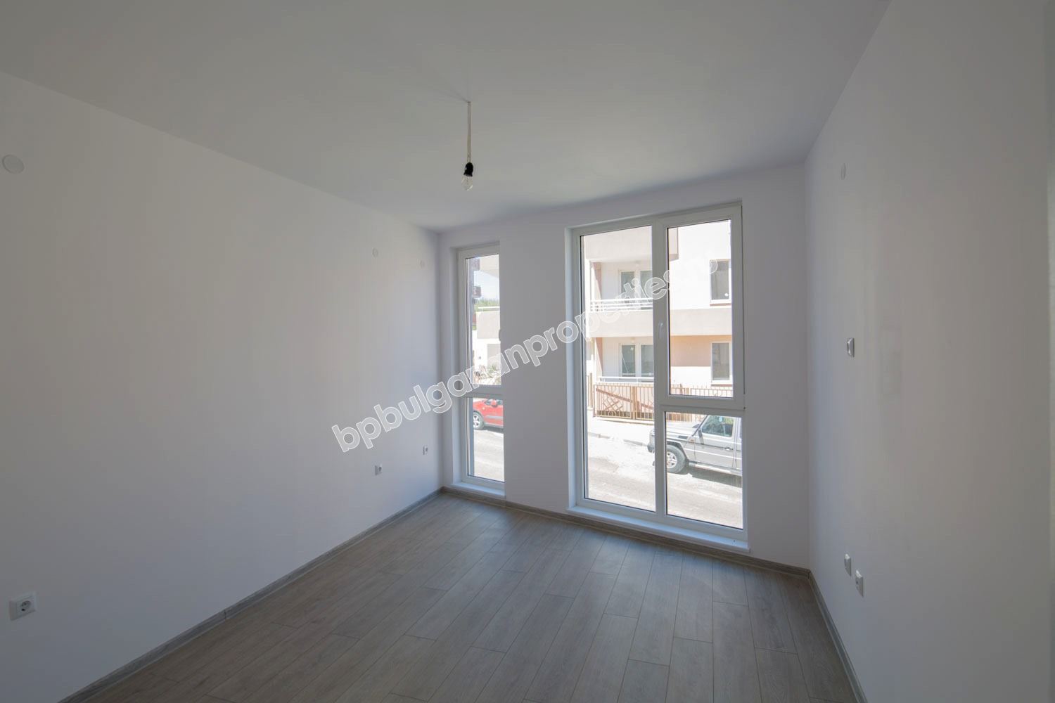 Луксозни апартаменти за продаване в нова жилищна сграда в град Созопол Луксозни апартаменти за продаване в нова жилищна сграда в град Созопол