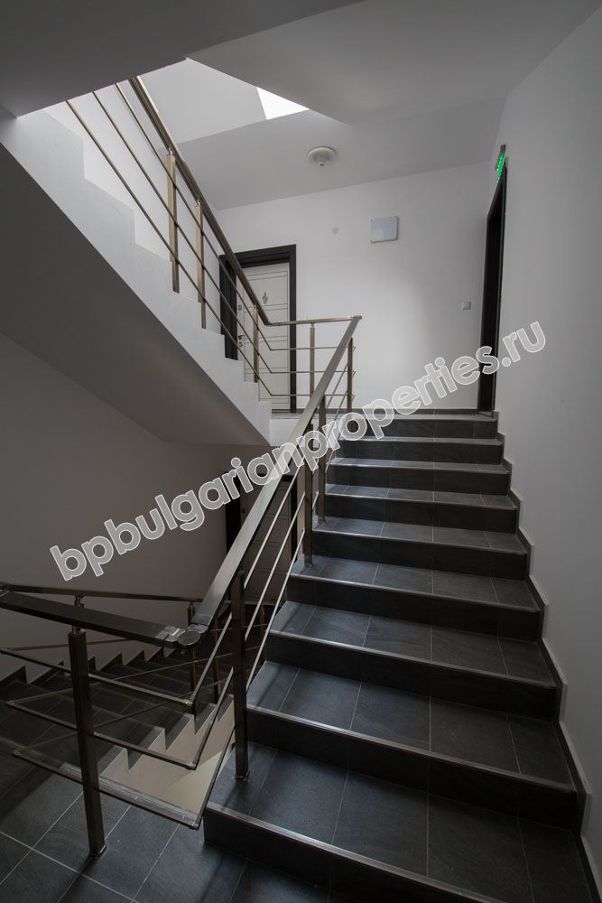 Луксозни апартаменти за продаване в нова жилищна сграда в град Созопол Луксозни апартаменти за продаване в нова жилищна сграда в град Созопол