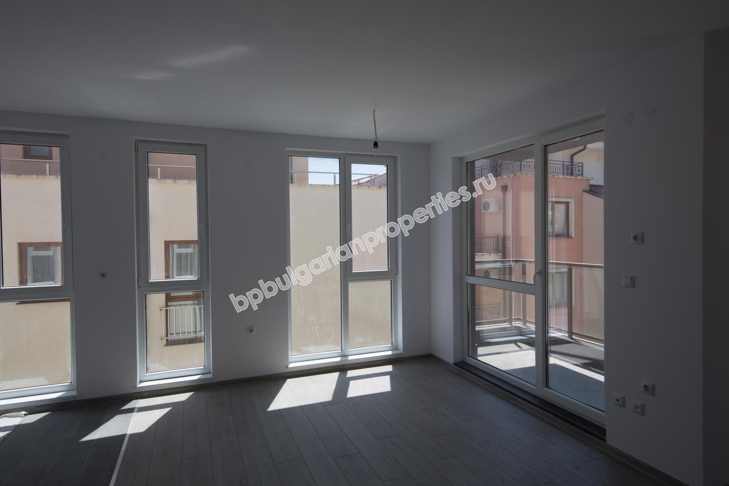 Луксозни апартаменти за продаване в нова жилищна сграда в град Созопол Луксозни апартаменти за продаване в нова жилищна сграда в град Созопол