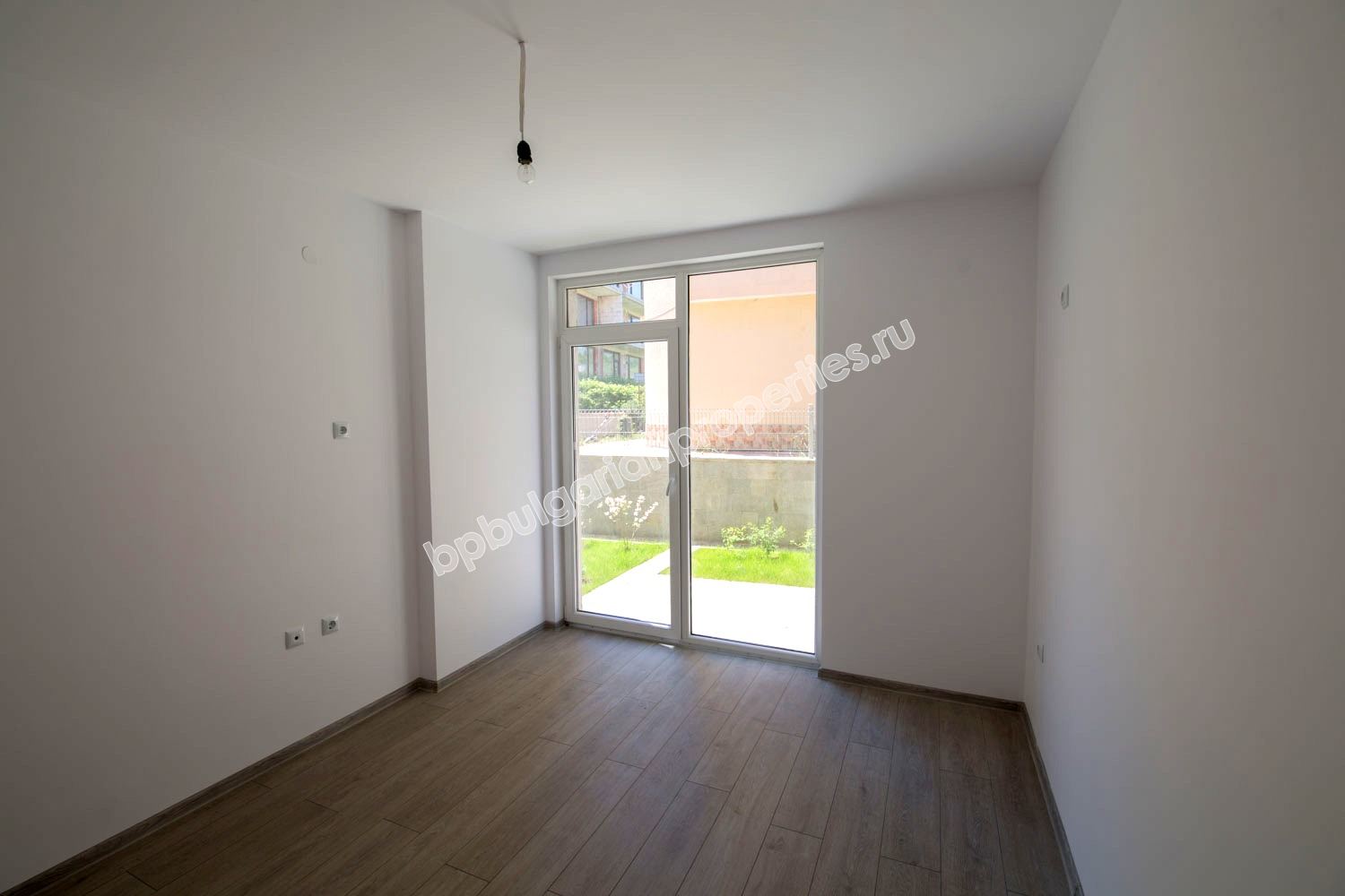 Луксозни апартаменти за продаване в нова жилищна сграда в град Созопол Луксозни апартаменти за продаване в нова жилищна сграда в град Созопол