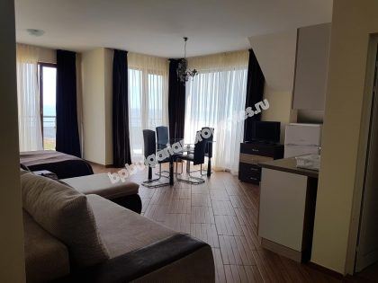 Мебелирани апартаменти за продажба на първа линия море в град Ахтопол Мебелирани апартаменти за продажба на първа линия море в град Ахтопол