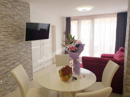 Мебелирани апартаменти за продажба на първа линия море в град Ахтопол Мебелирани апартаменти за продажба на първа линия море в град Ахтопол