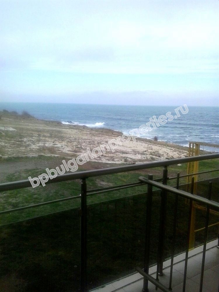 Мебелиран двустаен апартамент за продажба до морето в град Ахтопол Мебелиран двустаен апартамент за продажба до морето в град Ахтопол