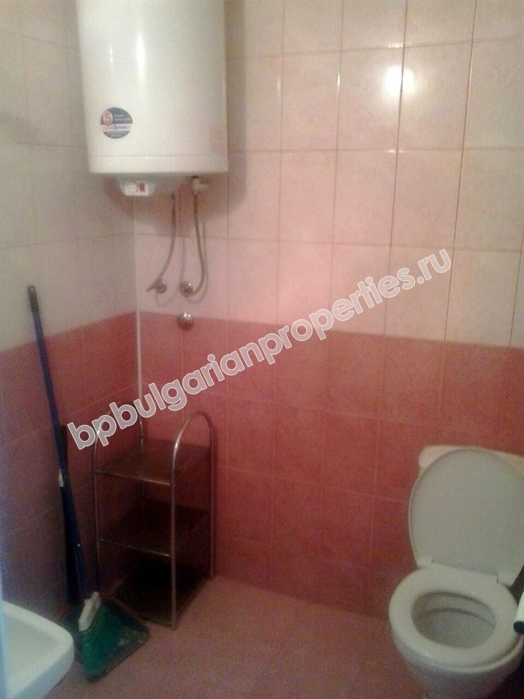 Мебелиран двустаен апартамент за продажба до морето в град Ахтопол Мебелиран двустаен апартамент за продажба до морето в град Ахтопол