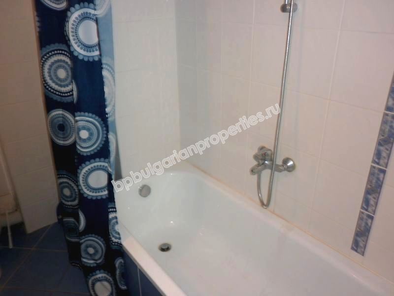 Мебелиран двустаен апартамент за продажба близо до плажа в курорта Слънчев Бряг