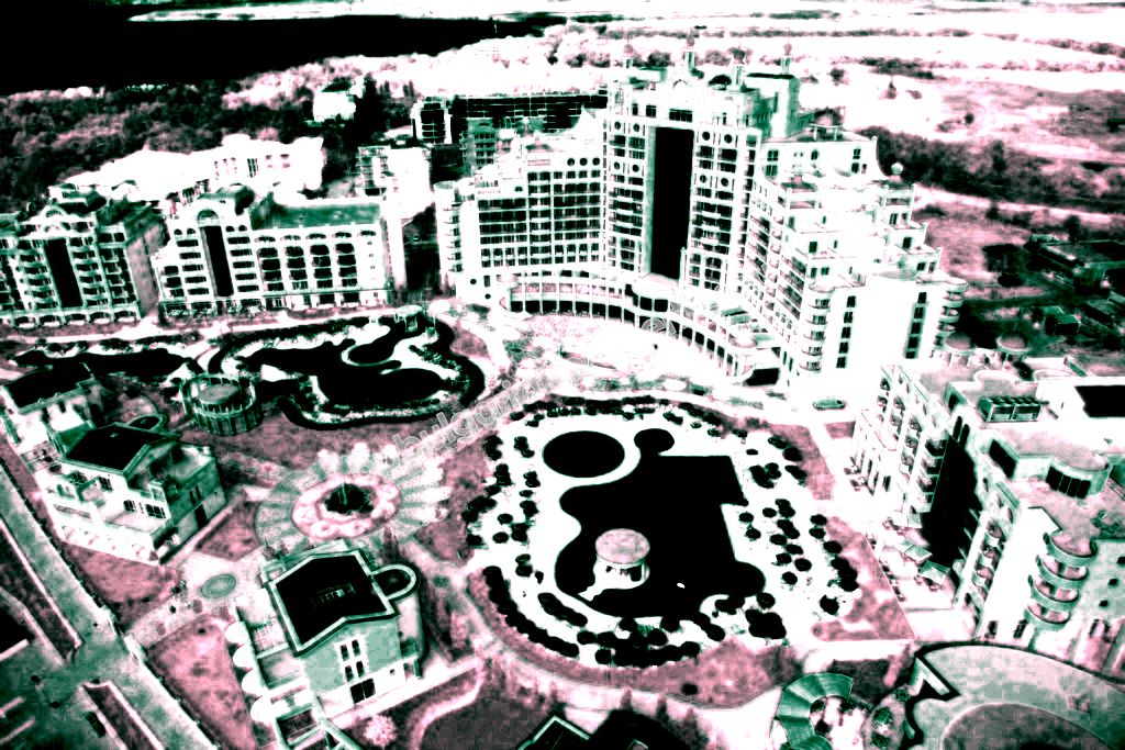 Луксозни апартаменти за продажба на първа линия море в Поморие