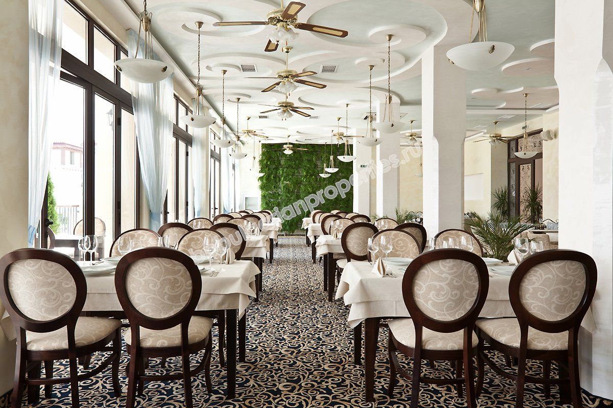 Луксозни апартаменти на брега на морето за продажба край град Созопол