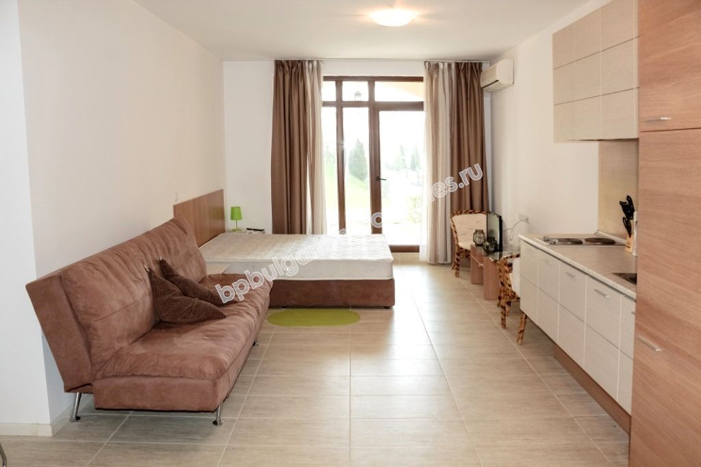 Луксозни апартаменти за продажба близо до плажа в нов комплекс край Созопол