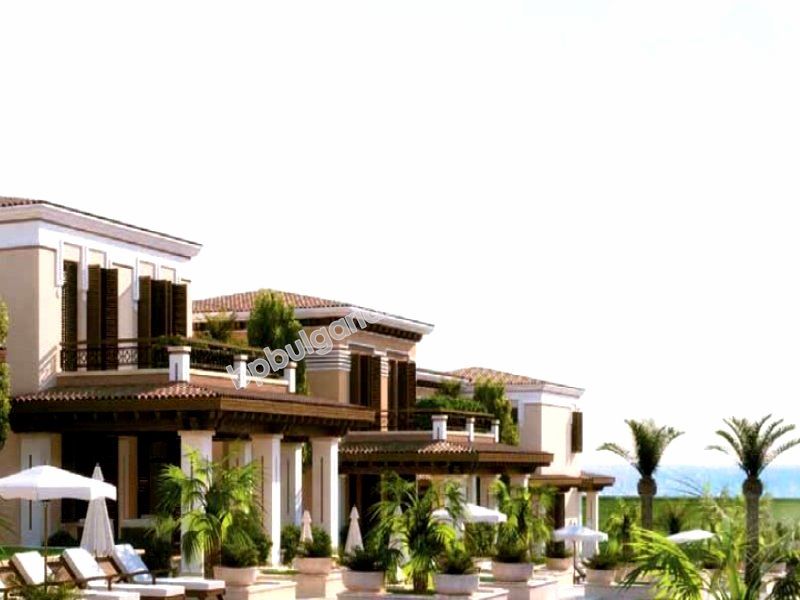 Луксозни таунхаузи за продажба на плажа край Созопол